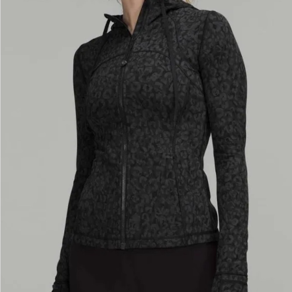 Women’s Lululemon Hooded Define Jacket Leopard Print Size 8